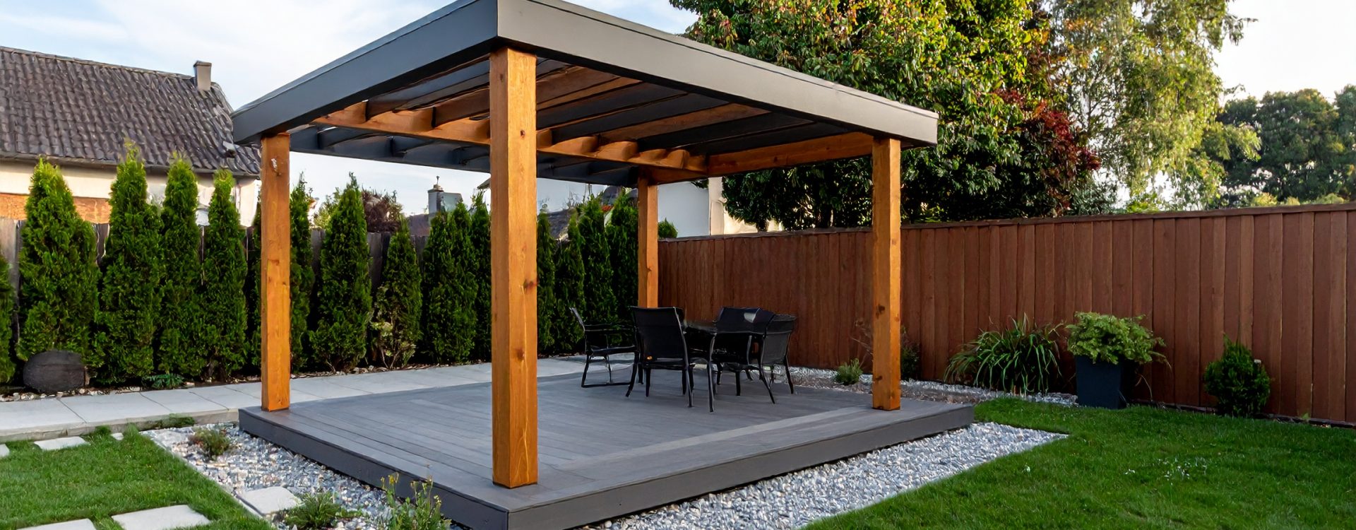 Firefly_Ultra-realistic photo of a freestanding pergola installed in a modern garden or terra 95647
