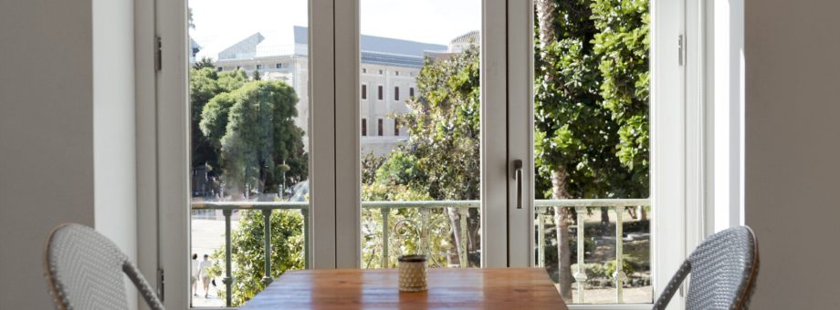 RENO MENUISERIE AVEC OUVRANT SPECIAL